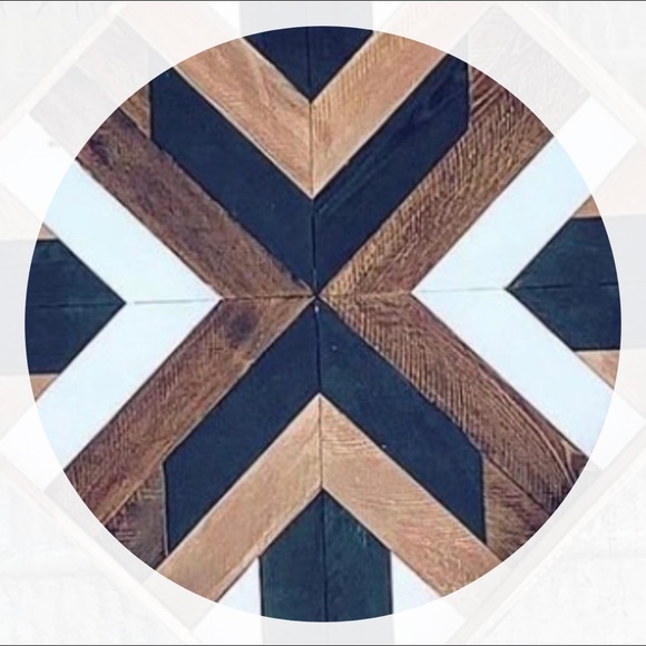 Meet your Posher, Julia - Picture 1 of 1